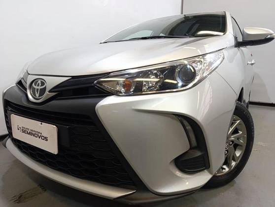TOYOTA YARIS 1.5 16V FLEX XS MULTIDRIVE TOYOTA YARIS 1.5 16V FLEX XS MULTIDRIVE